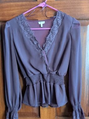 Smocked Waist Lace-Trim Long Sleeve Blouse - Plum